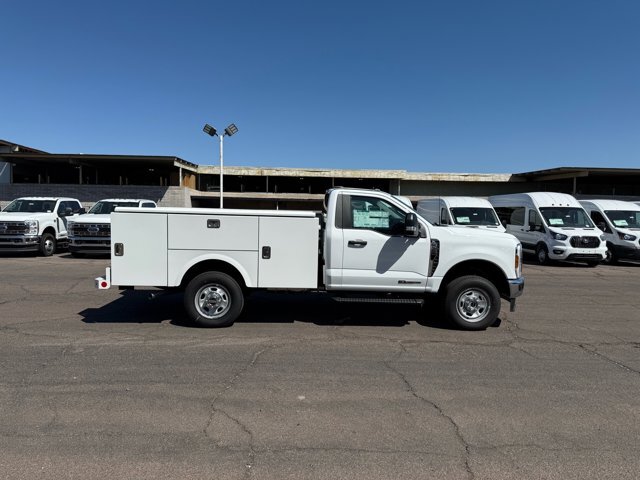 2024 Ford F-350 XL photo 2