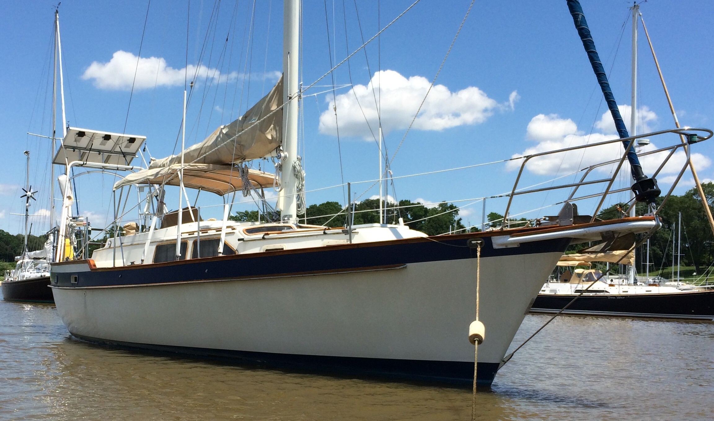 1984 Irwin Shoal in chestertown MD