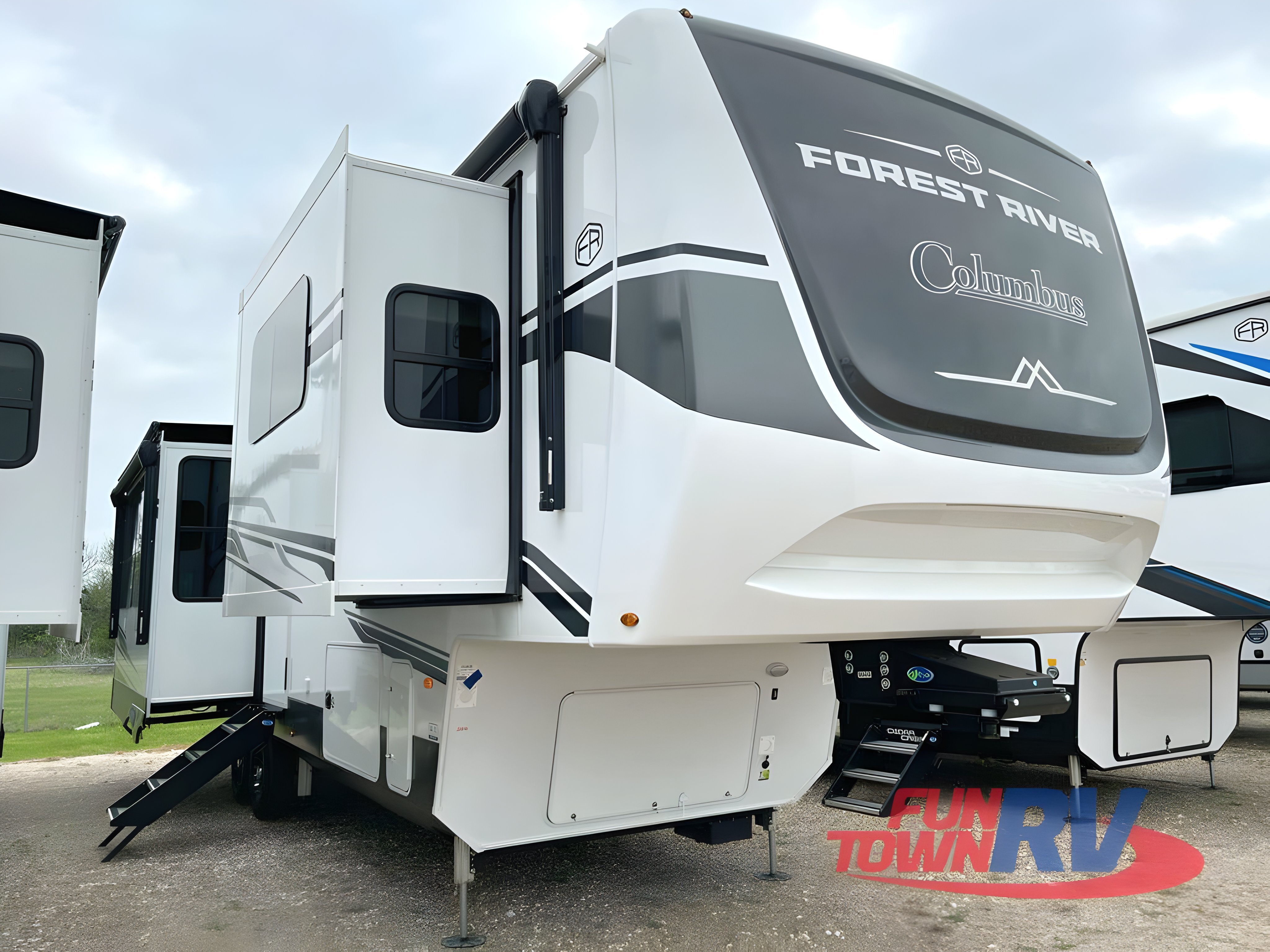 2025 Forest River Rv Columbus 380RL in cleburne TX