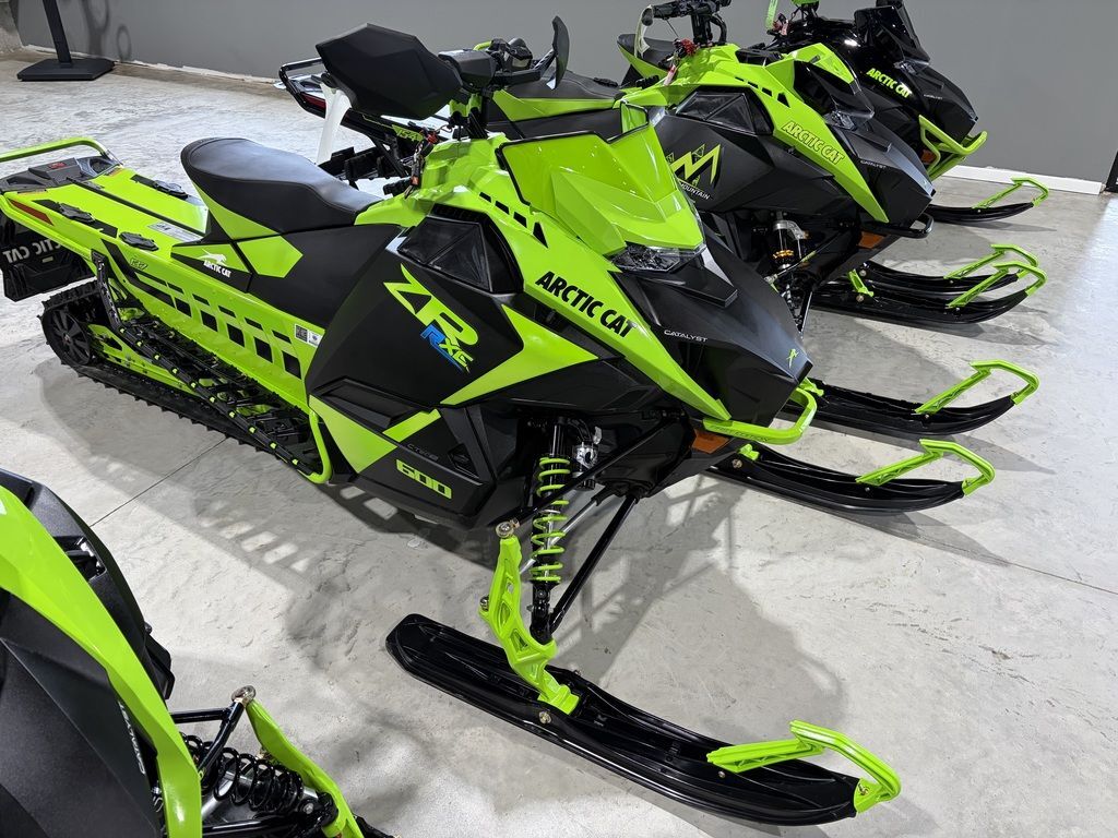 Green Snowmobiles For Sale Near Knoxville, Iowa - Snowmobile Trader