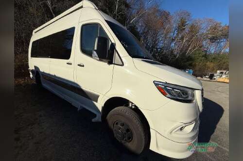 2025 Grech Rv Strada-ion Tour AWD in kingston NH