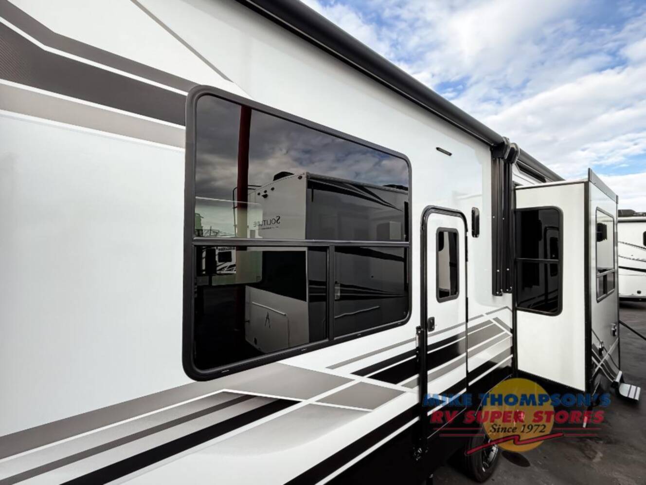 A photo of this 2026 Grand Design Momentum G-Class 350G