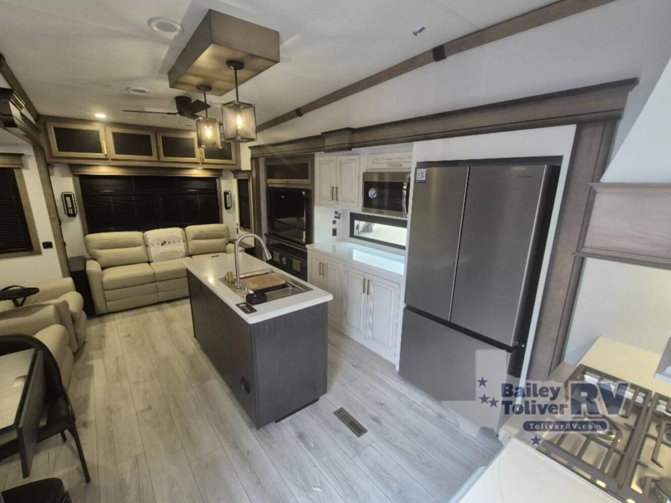 A photo of this 2026 Keystone Rv Montana 3231CK