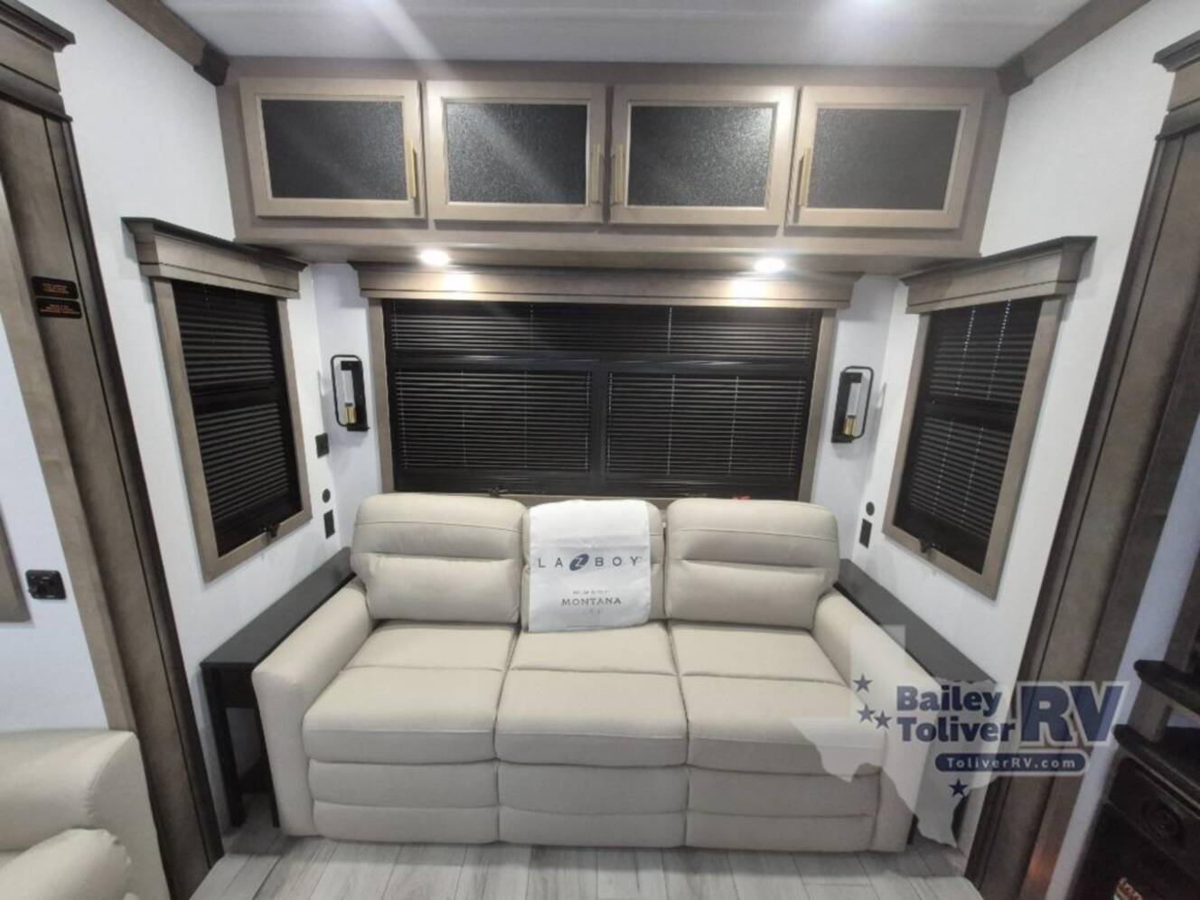 A photo of this 2026 Keystone Rv Montana 3231CK