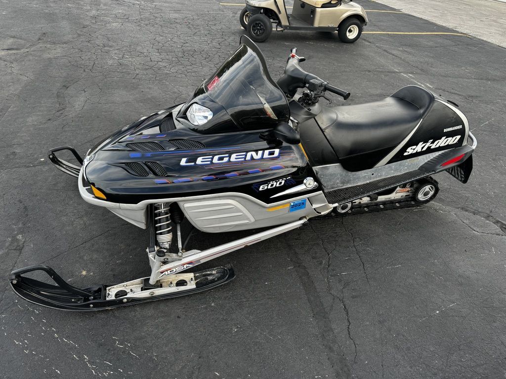 Used 2002 Ski-Doo Legend 600 For Sale in Big Bend, WI - 5033368145
