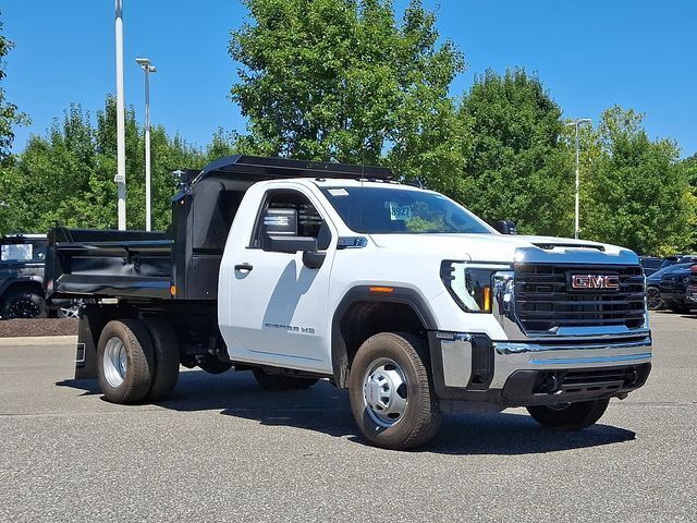 2025 GMC SIERRA in Danbury, CT
