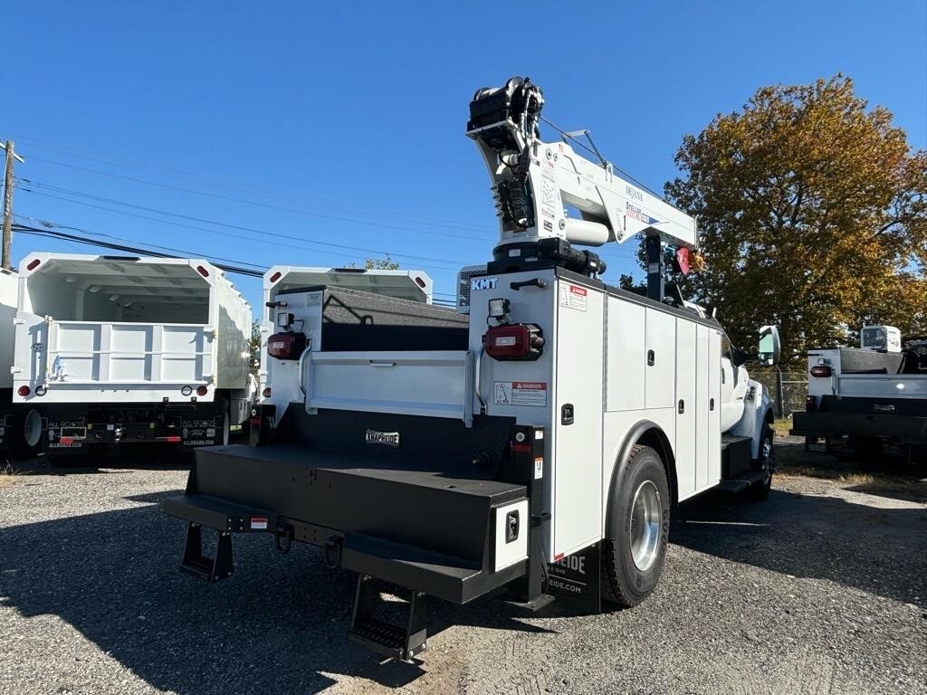 2025 Ford F-750 Base SuperCab photo 3