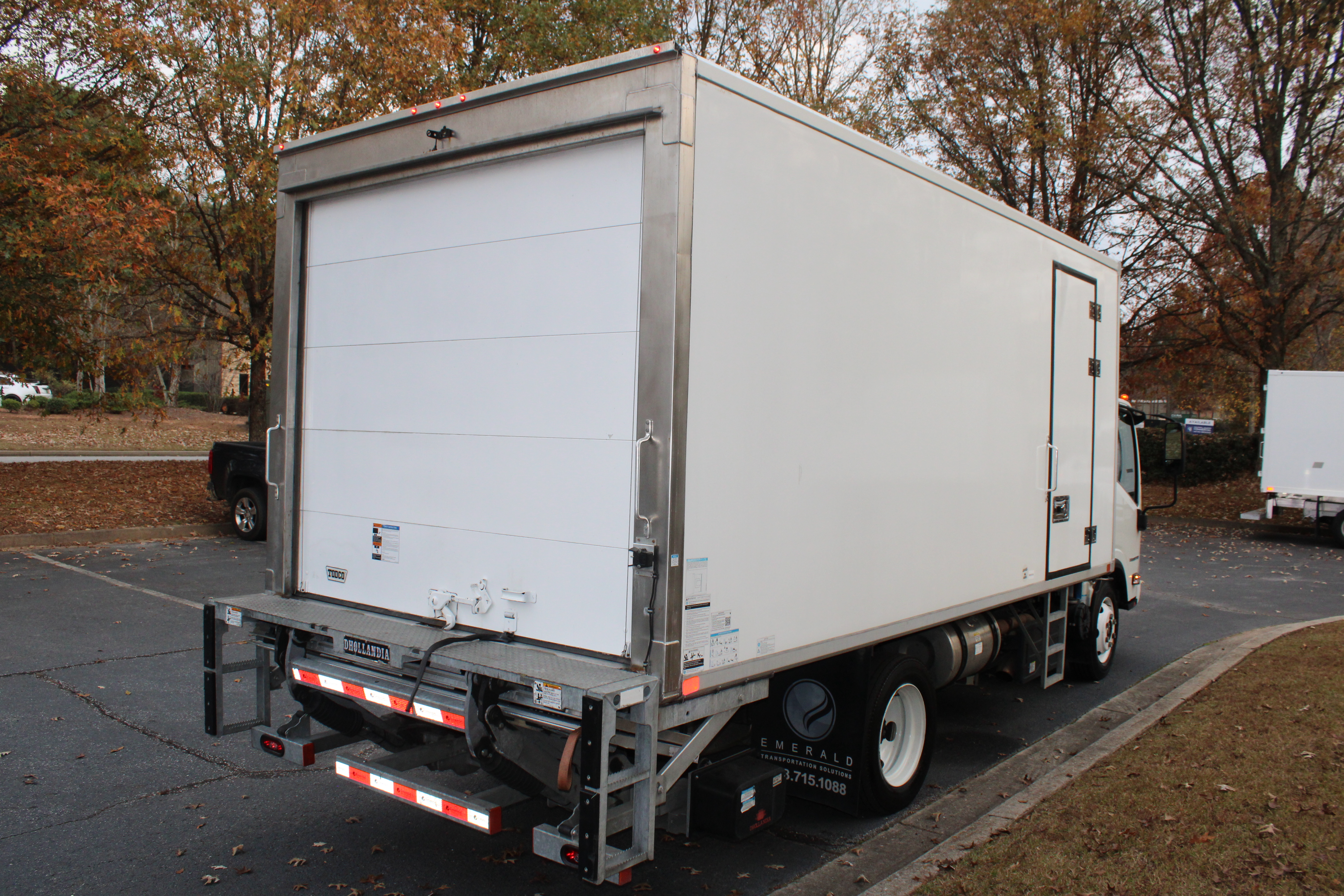 2023 Chevrolet Silverado photo 2