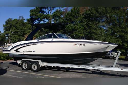 2011 Chaparral 284 Sunesta in medford NY