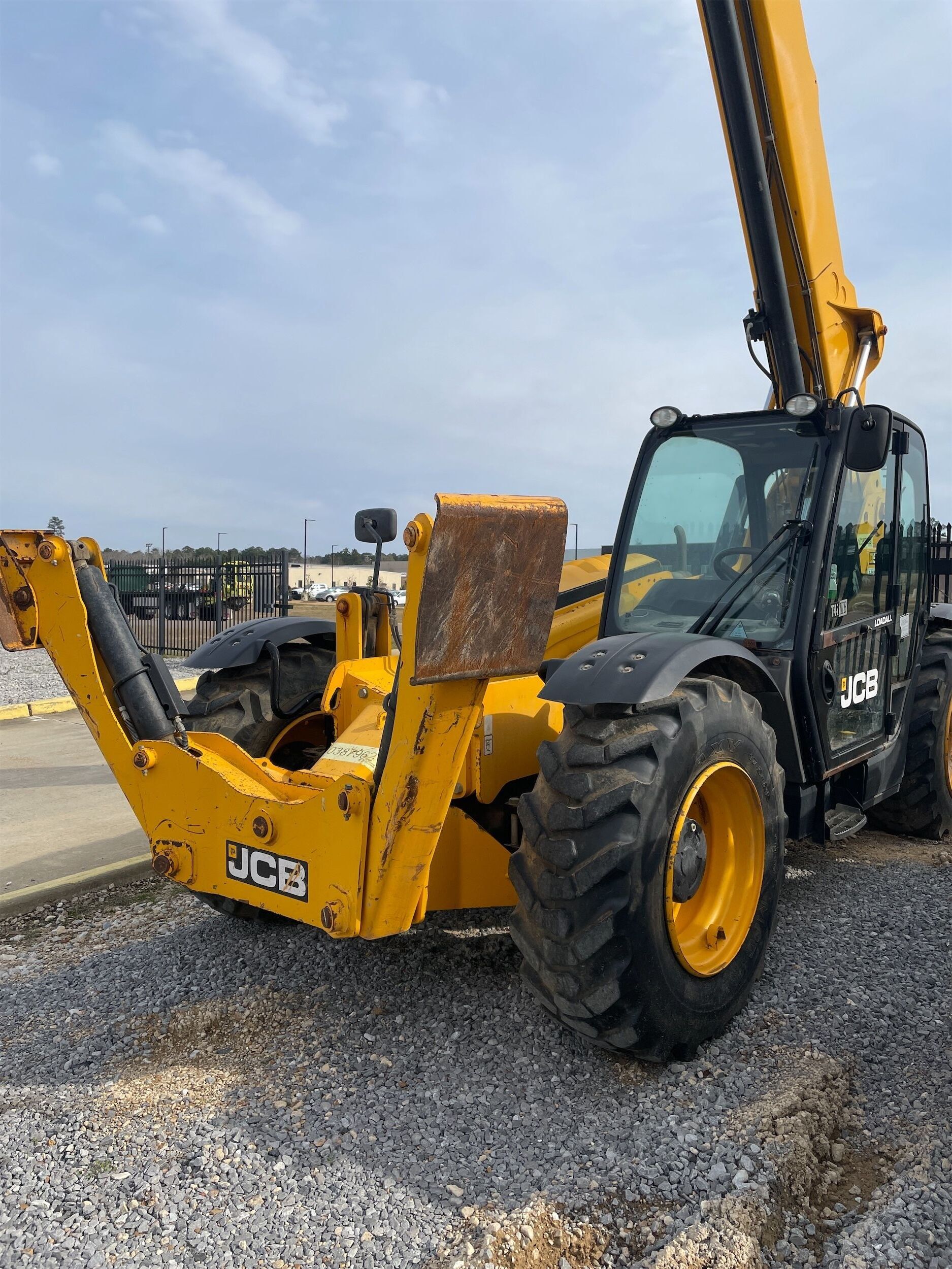2023 JCB 19C-1E in Stapleton, AL
