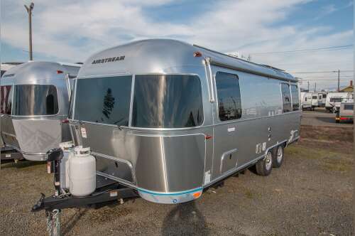 2026 Airstream International 25FB Twin in eugene OR