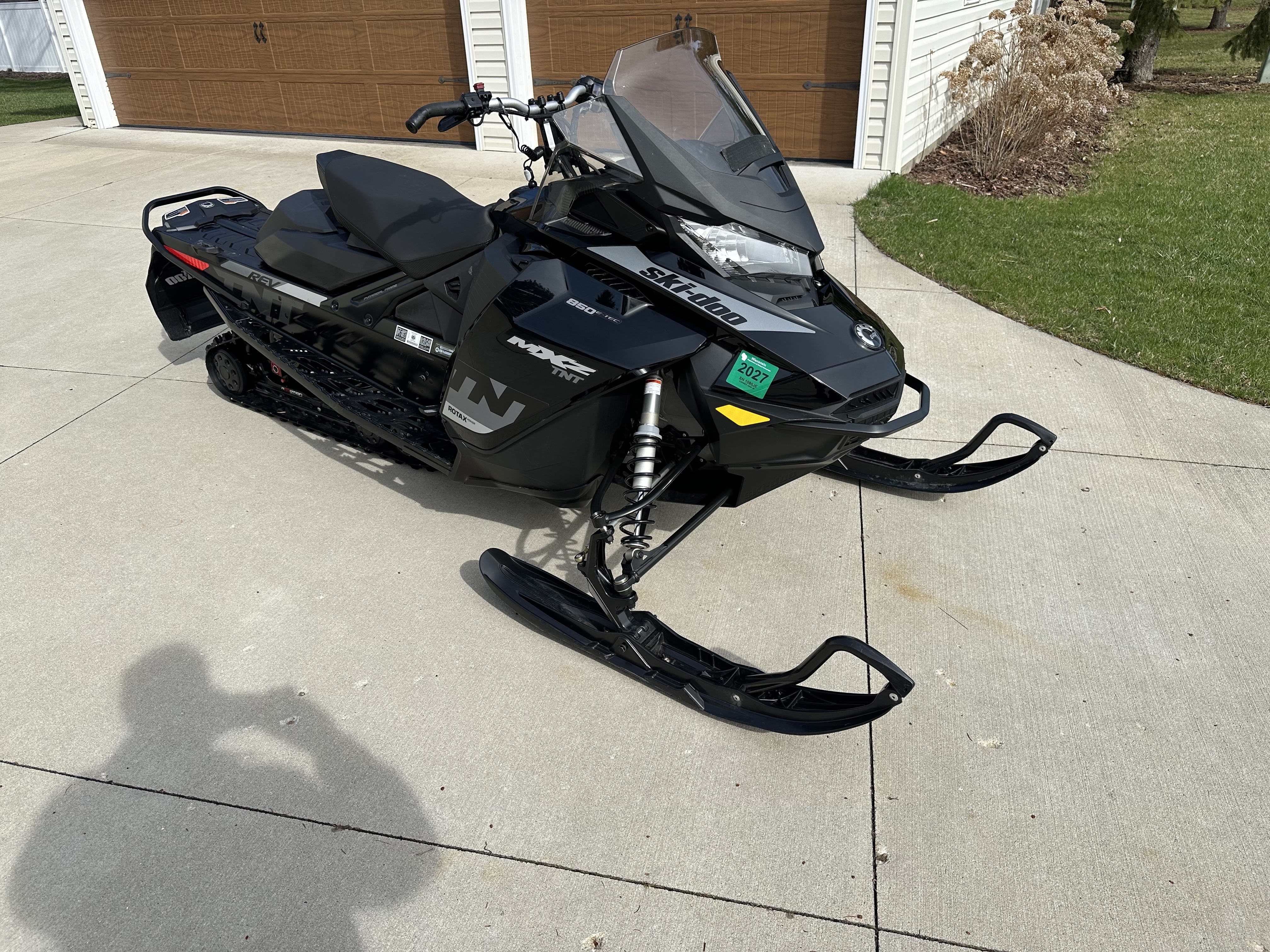 Used Snowmobiles For Sale Near Waukegan, Illinois - Snowmobile Trader