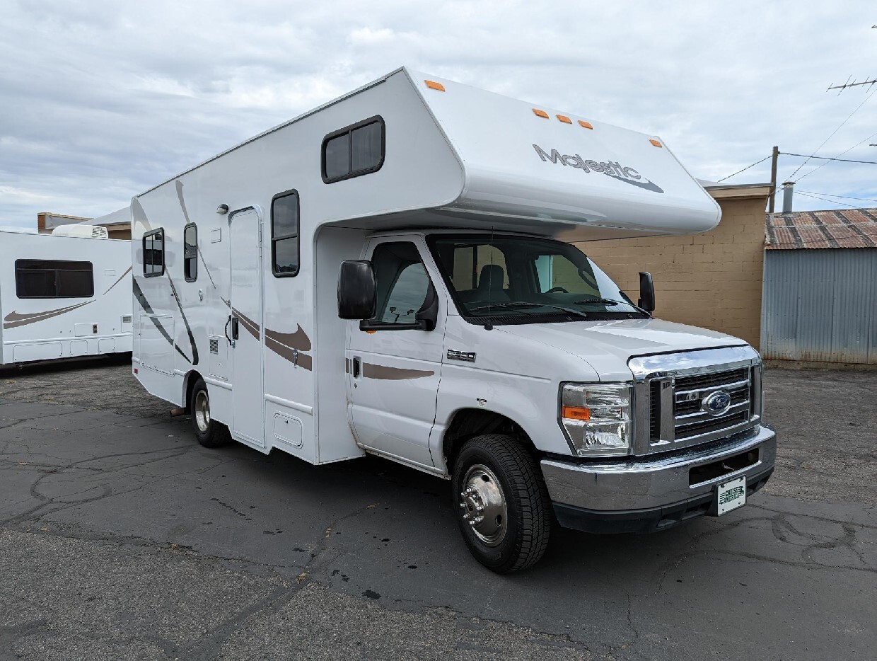 2020 Thor Motor Coach FOUR WINDS MAJESTIC 23A in glen allen VA