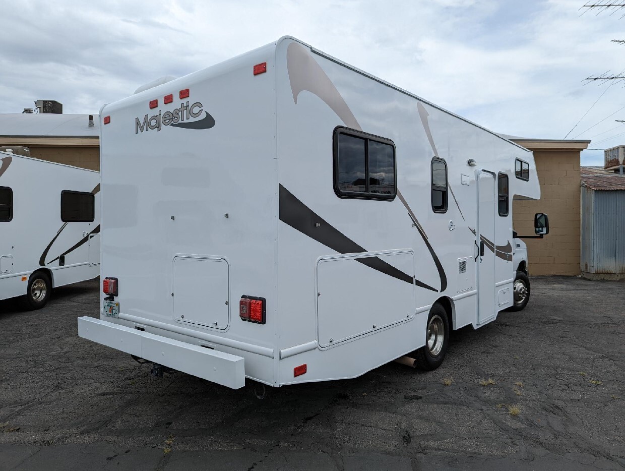 2020 Thor Motor Coach FOUR WINDS MAJESTIC 23A in glen allen VA