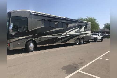 2013 Winnebago TOUR 42QD in lubbock TX