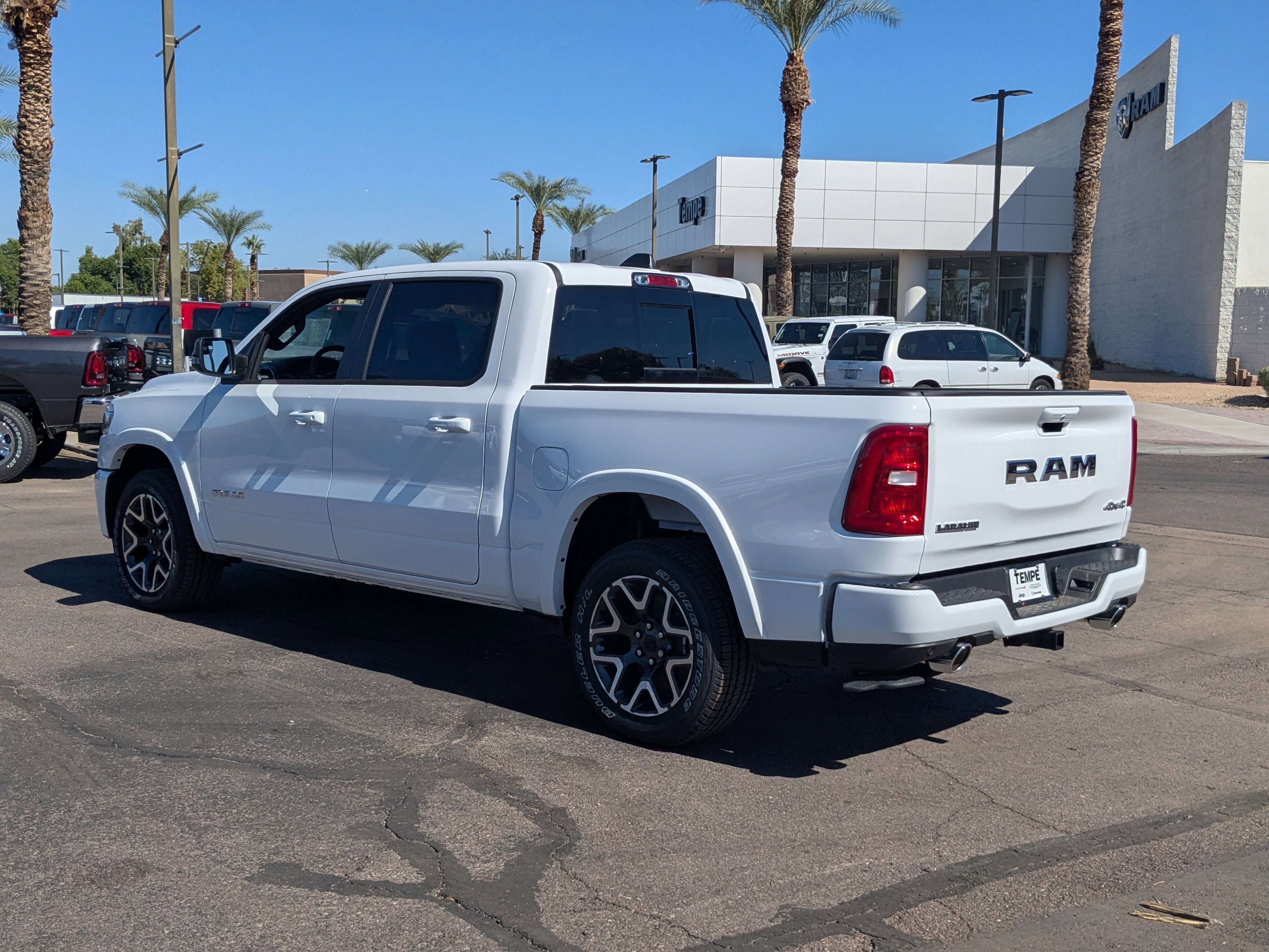 2026 Ram 1500 Laramie photo 3