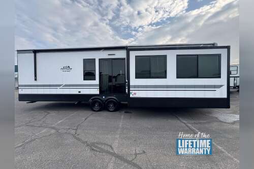 2026 Forest River Rv Cedar Creek Cottage 40CFL in bakersfield CA