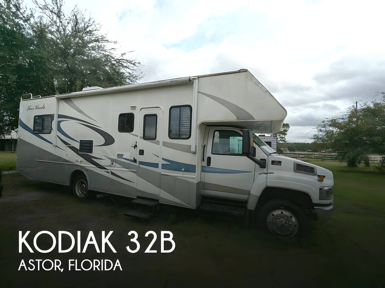 A photo of this 2008 Four Winds Kodiak 32B