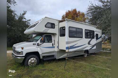 2008 Four Winds Kodiak 32B in astor FL