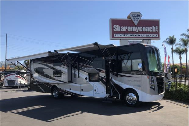 2017 Thor Motor Coach CHALLENGER 37TB in stanton CA