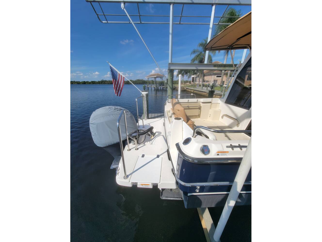A photo of this 2020 Ranger Tugs R-23