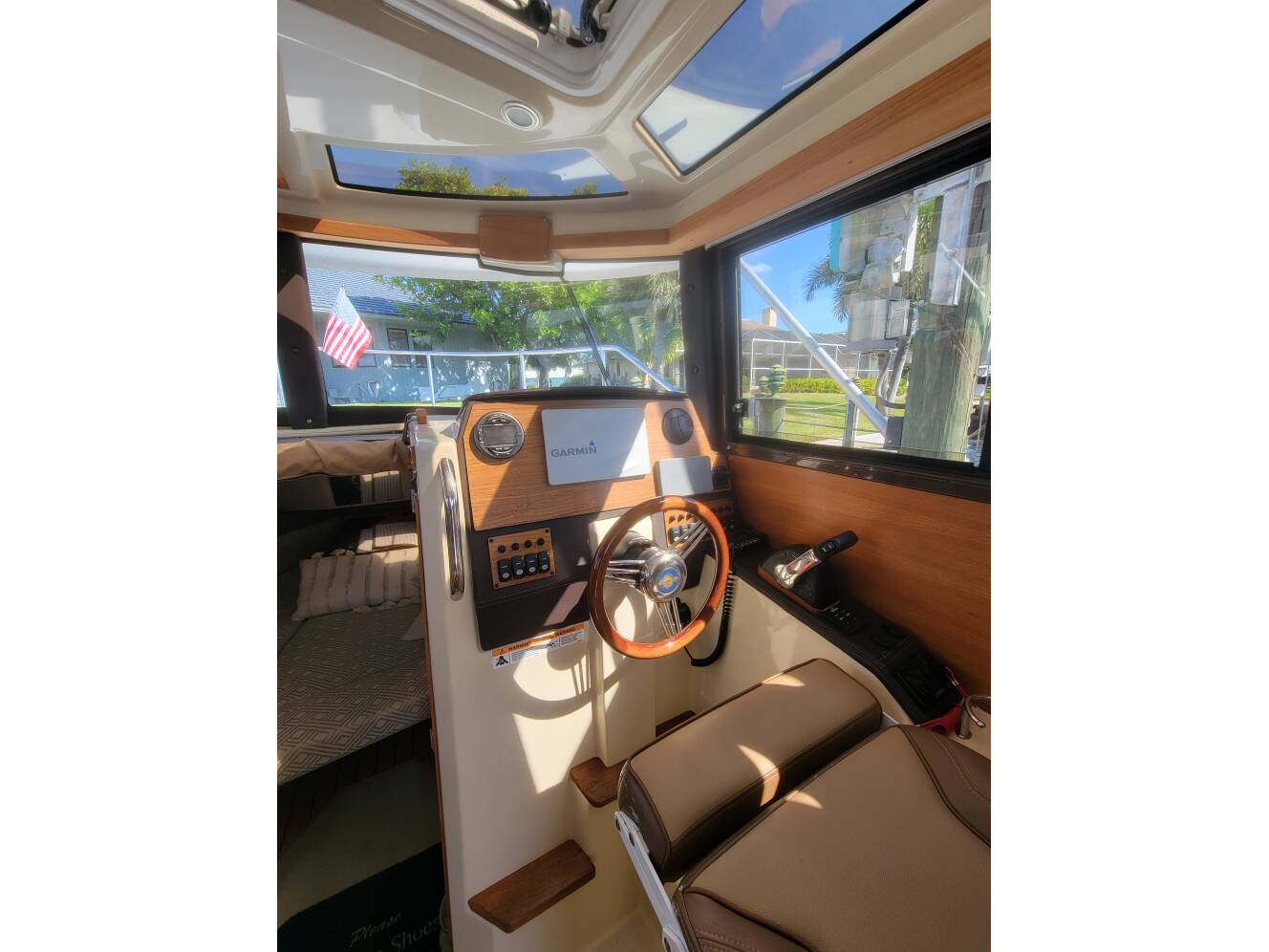 A photo of this 2020 Ranger Tugs R-23