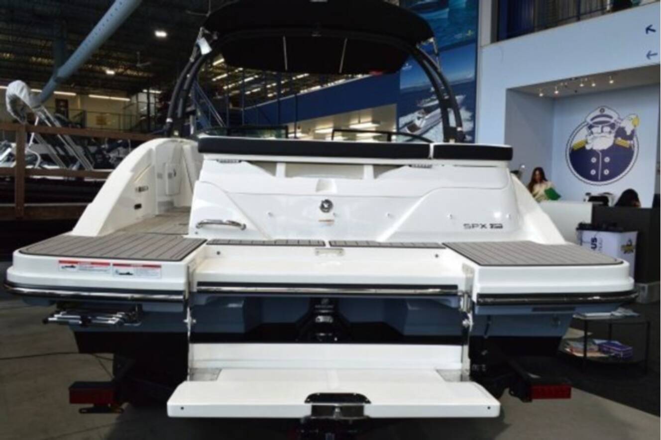 A photo of this 2024 Sea Ray SPX 230