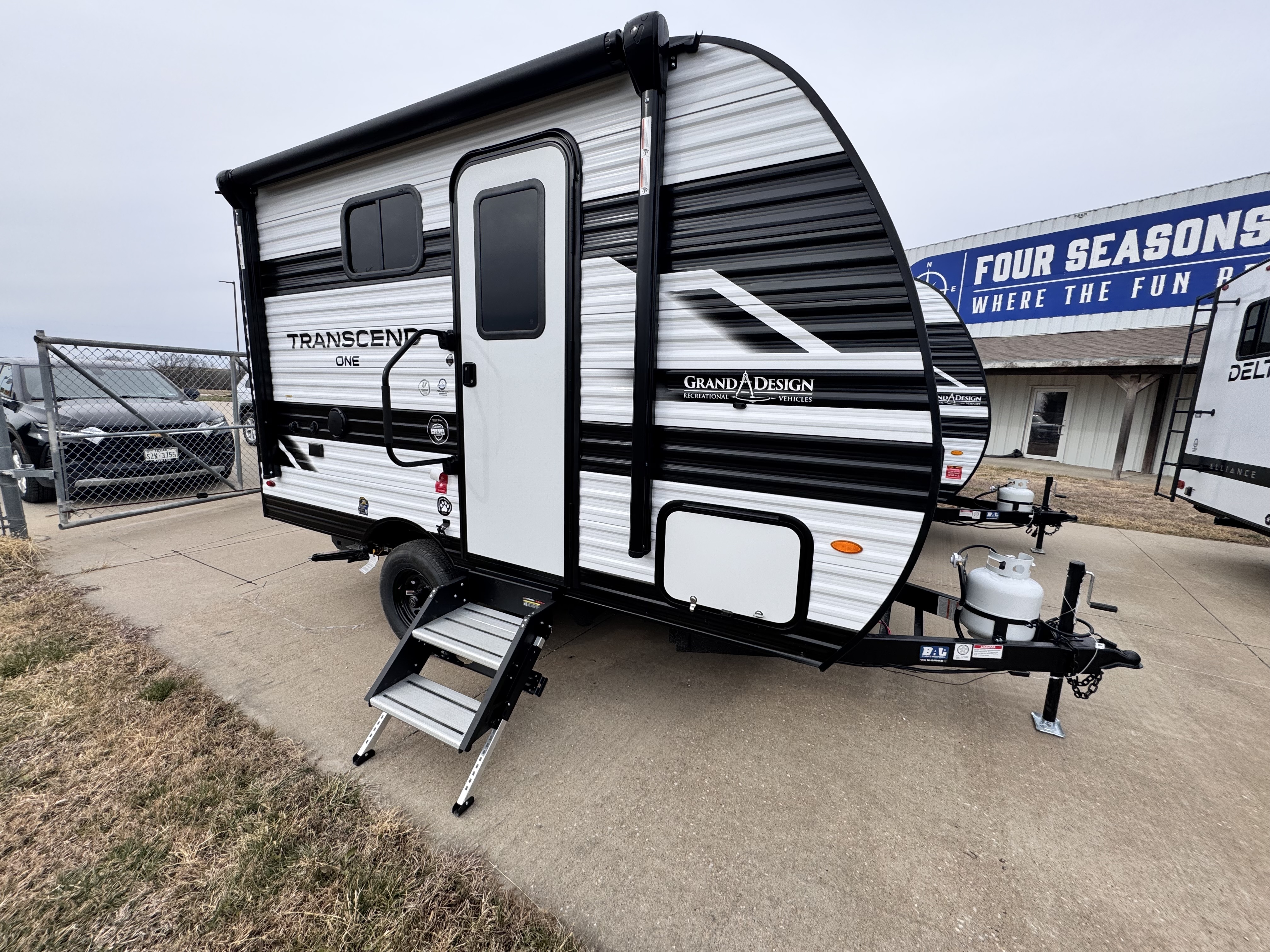 2026 Grand Design TRANSCEND ONE 131DL in abilene KS