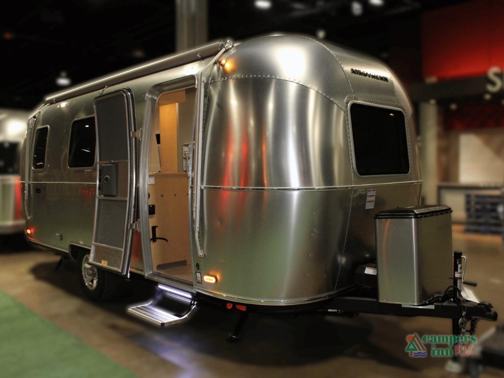 2026 Airstream World Traveler 22RB in naperville IL