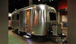2026 Airstream World Traveler 22RB RV