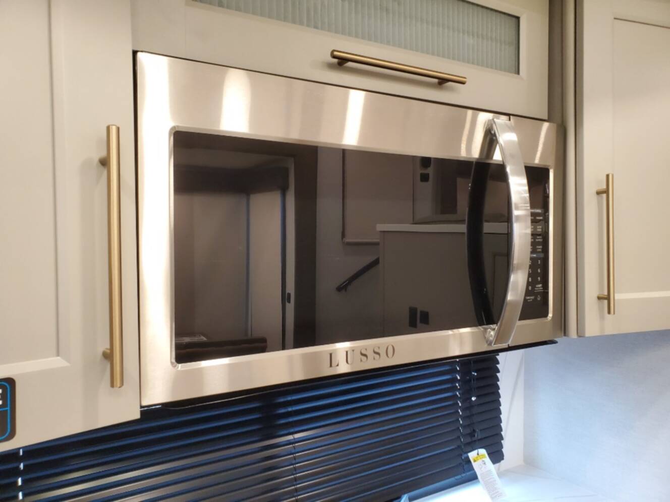A photo of this 2026 Alliance Rv Paradigm 385FL