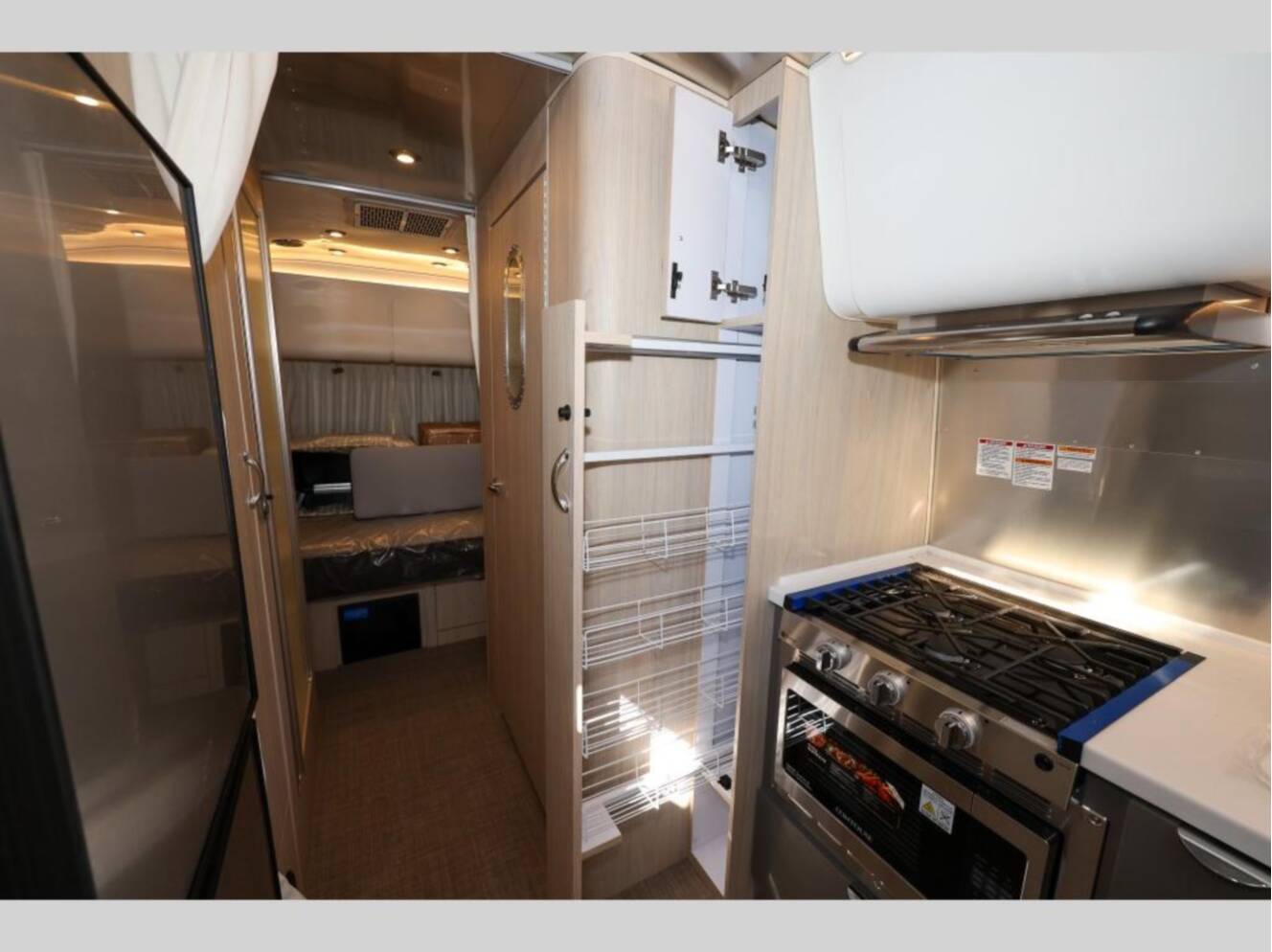 A photo of this 2026 Airstream Globetrotter 25FBQ