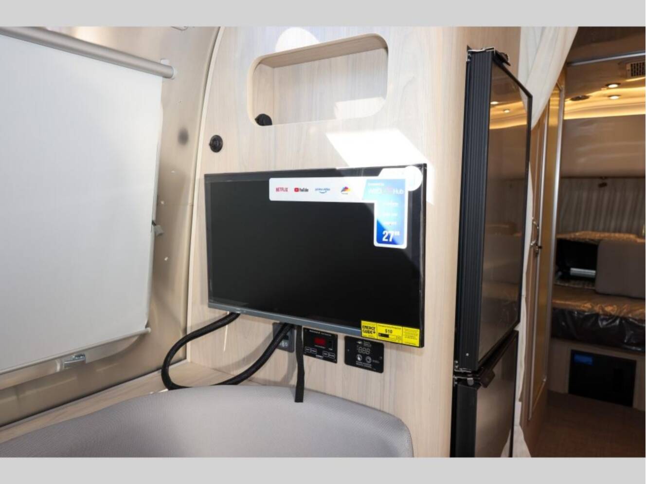 A photo of this 2026 Airstream Globetrotter 25FBQ