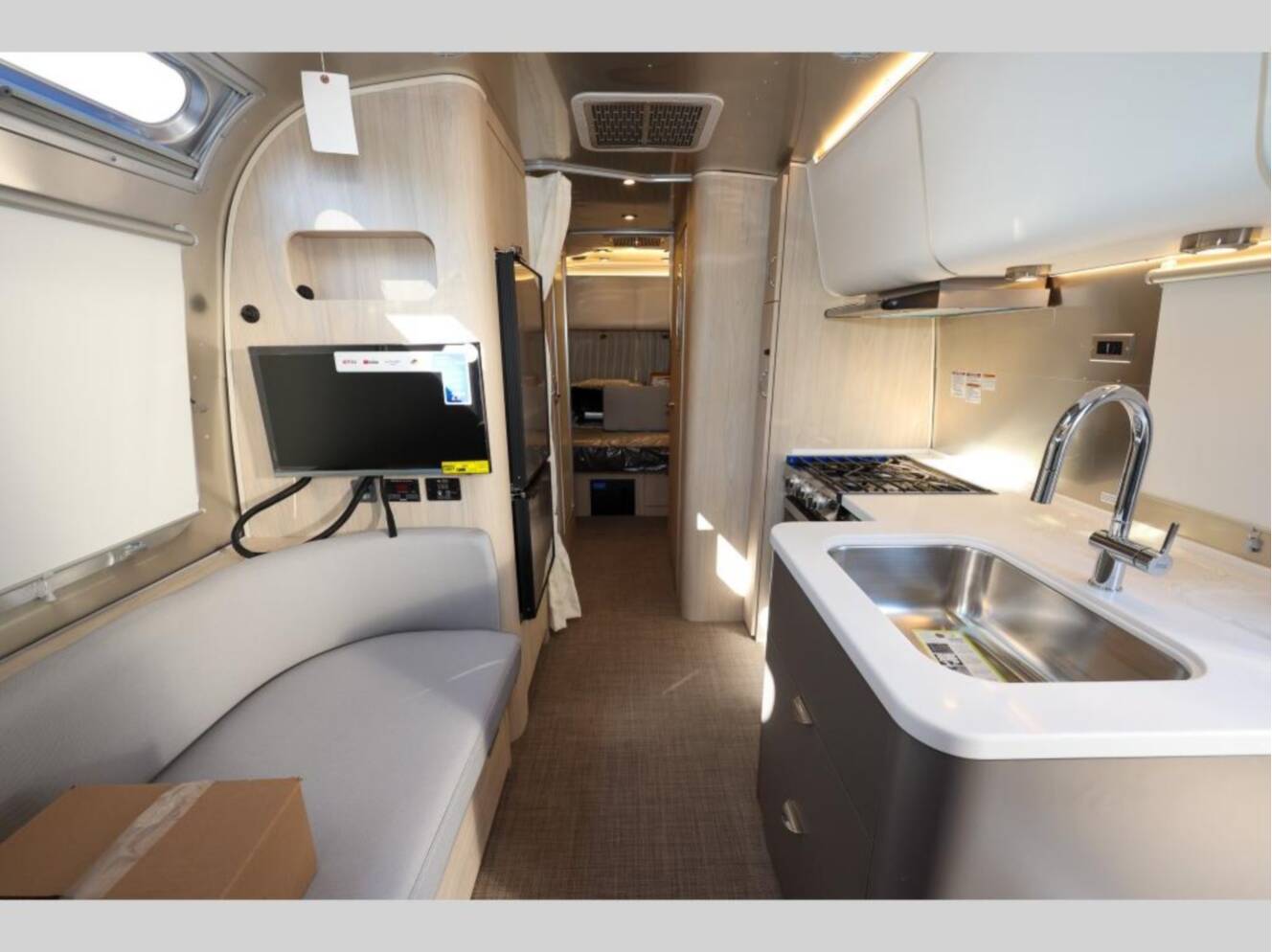 A photo of this 2026 Airstream Globetrotter 25FBQ