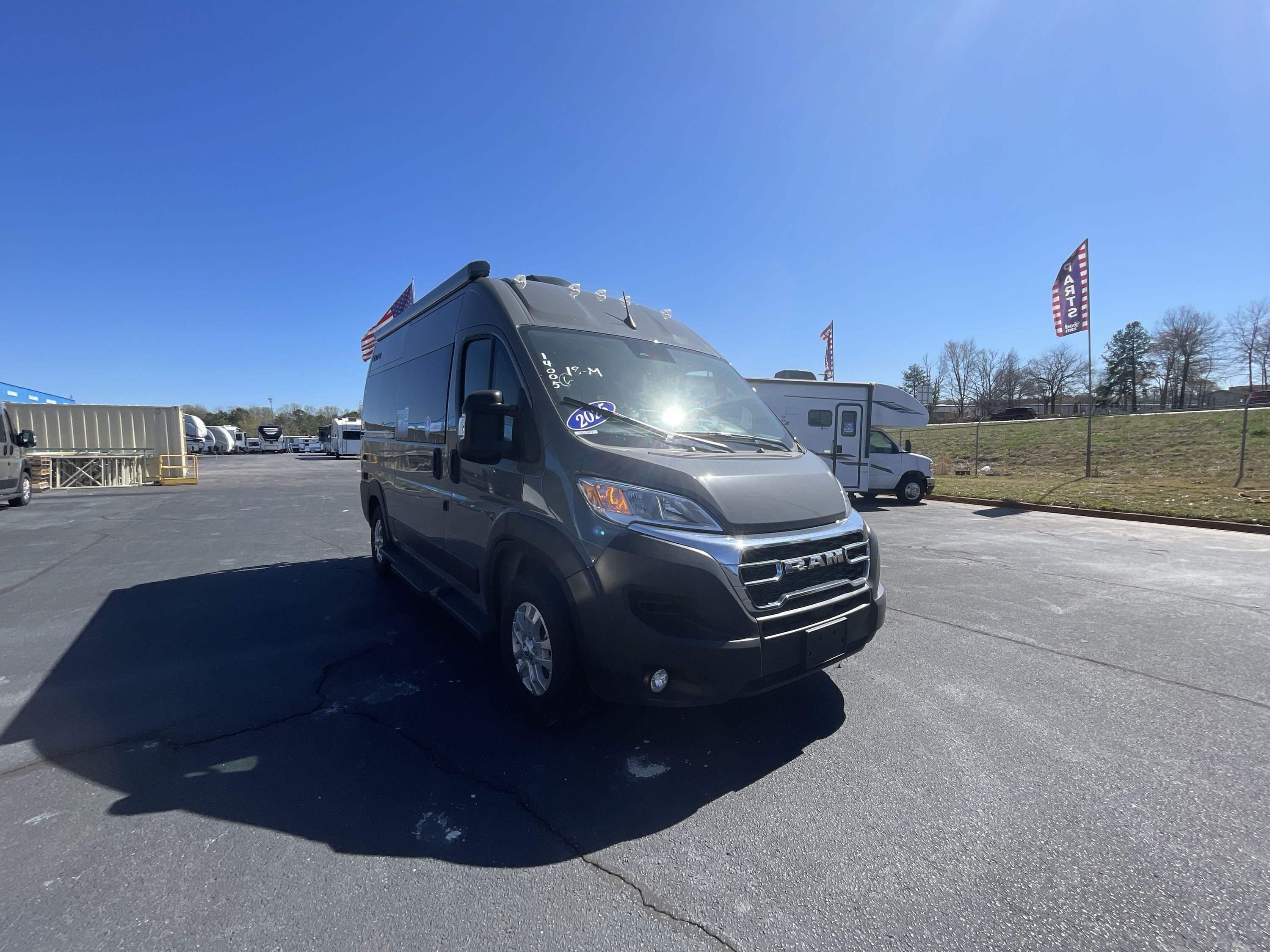 Thor Motor Coach For Sale - Thor Motor Coach Class B RVs - Class B ...