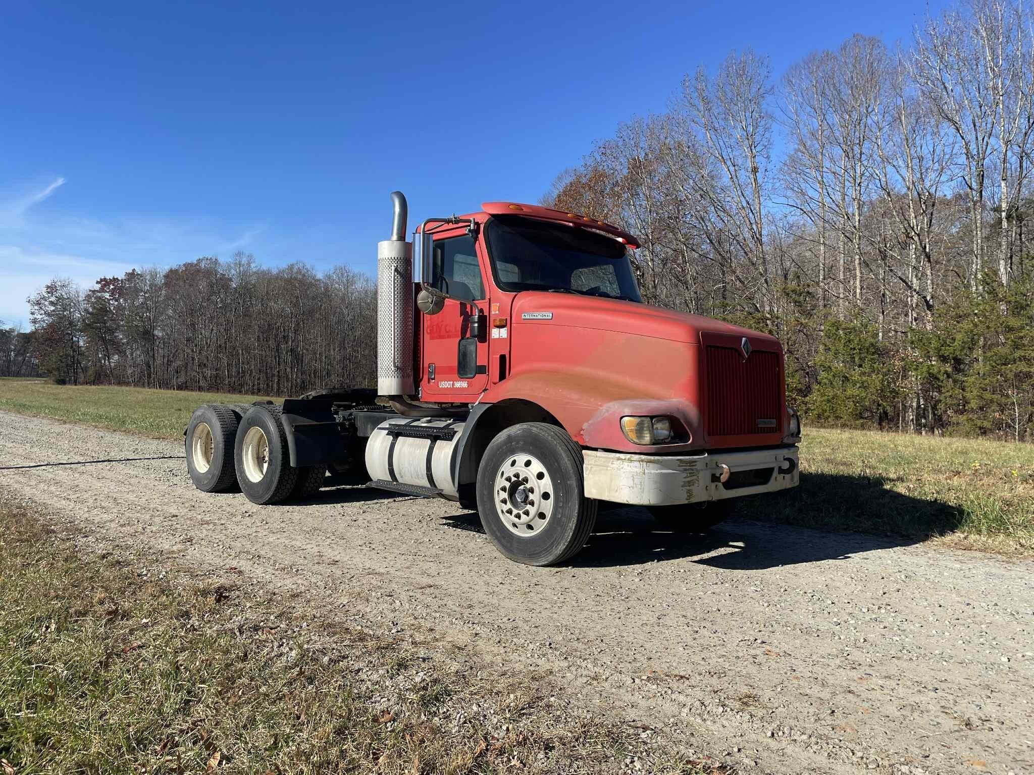 International 9100 Conventional - Day Cab For Sale - Commercial