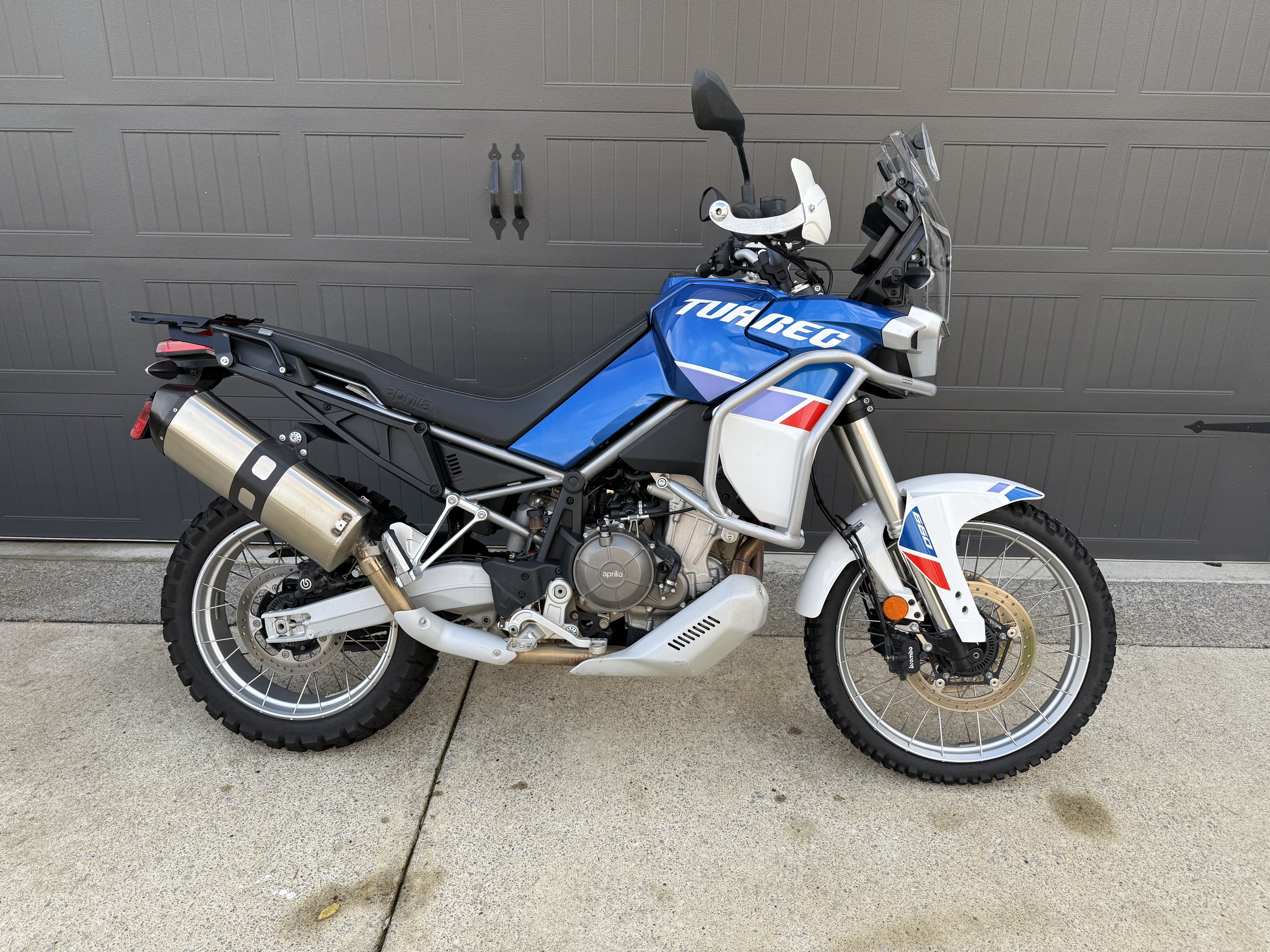 6925c9e6a2e05b5a020c51d2.jpg?