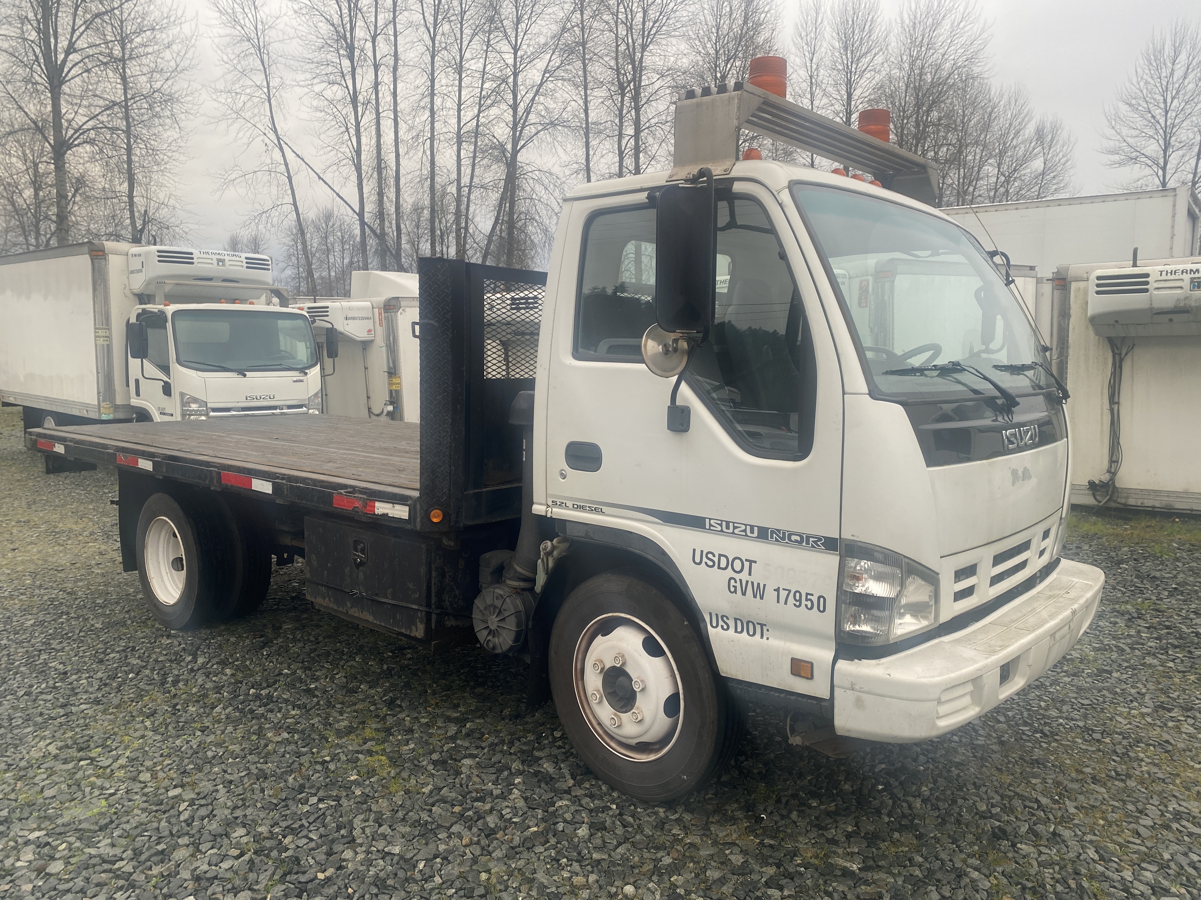 2007 ISUZU NQR in Sumner, WA