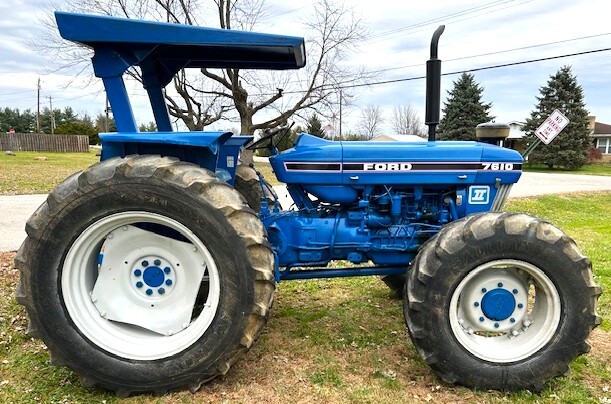 7610 Ford in Franklin, OH
