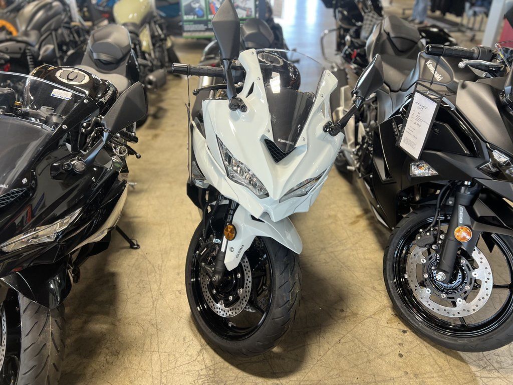 2026 Honda,husqvarna,ktm,kawasaki Ninja ZX-4RR Motorcycles For