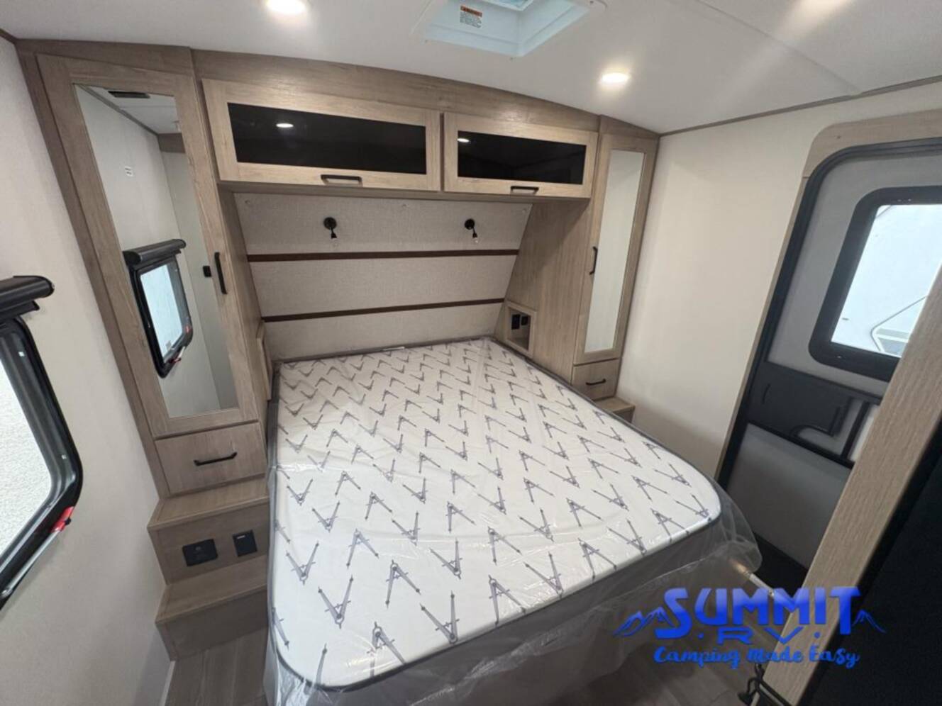 A photo of this 2026 Grand Design Imagine 2470BH
