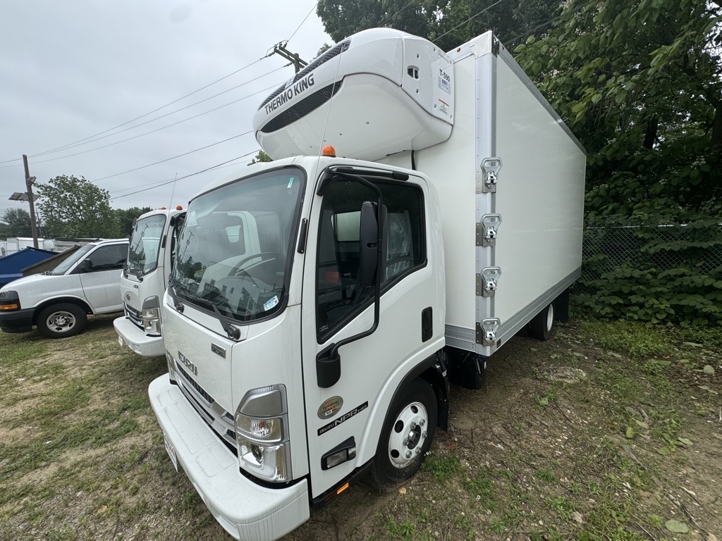2024 ISUZU NPR HD in Riverside, NJ