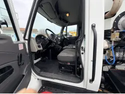 2009 INTERNATIONAL 4000