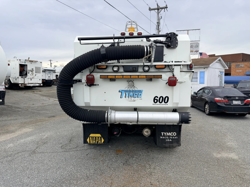 2009 INTERNATIONAL 4000