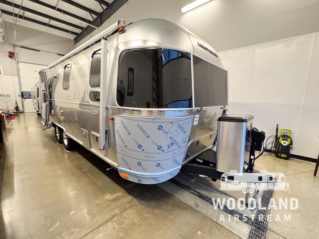 2026 Airstream Globetrotter 25FB Twin in lebanon IN