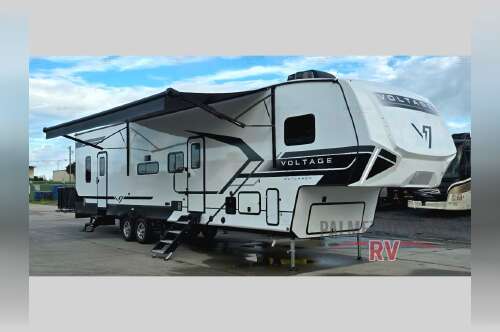 2026 Dutchmen Rv Voltage V-Series 3800 in greer SC