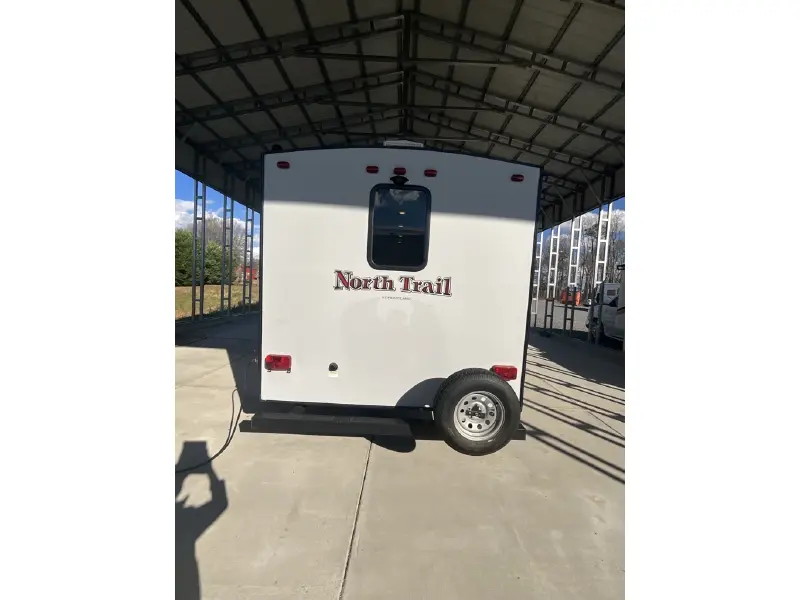 2019 HEARTLAND NORTH TRAIL 22FBS