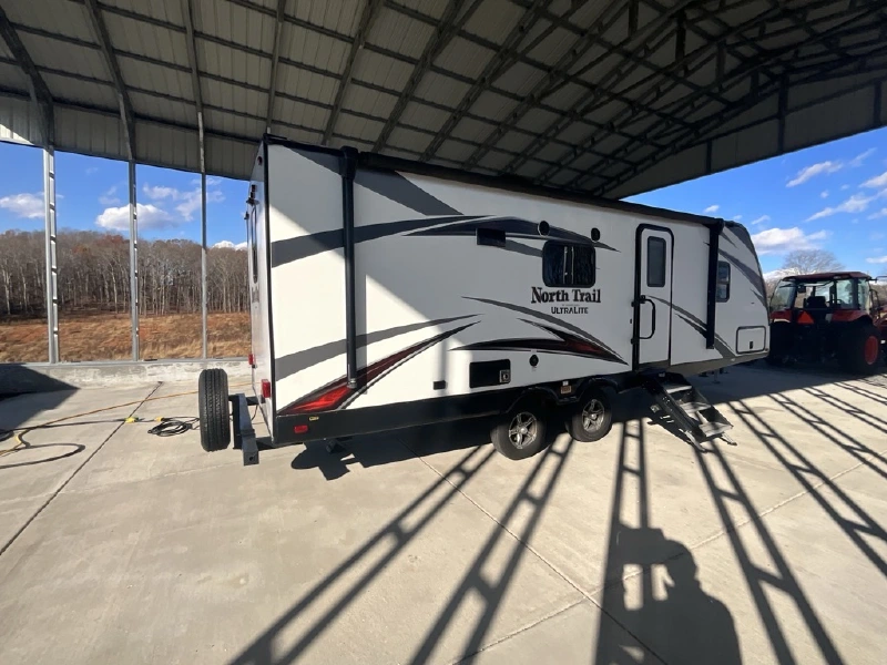 2019 HEARTLAND NORTH TRAIL 22FBS