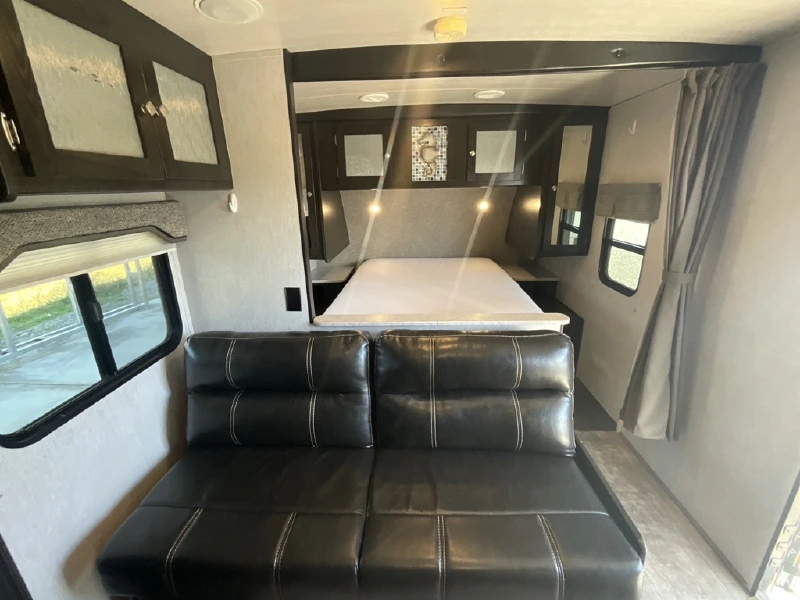 2019 HEARTLAND NORTH TRAIL 22FBS