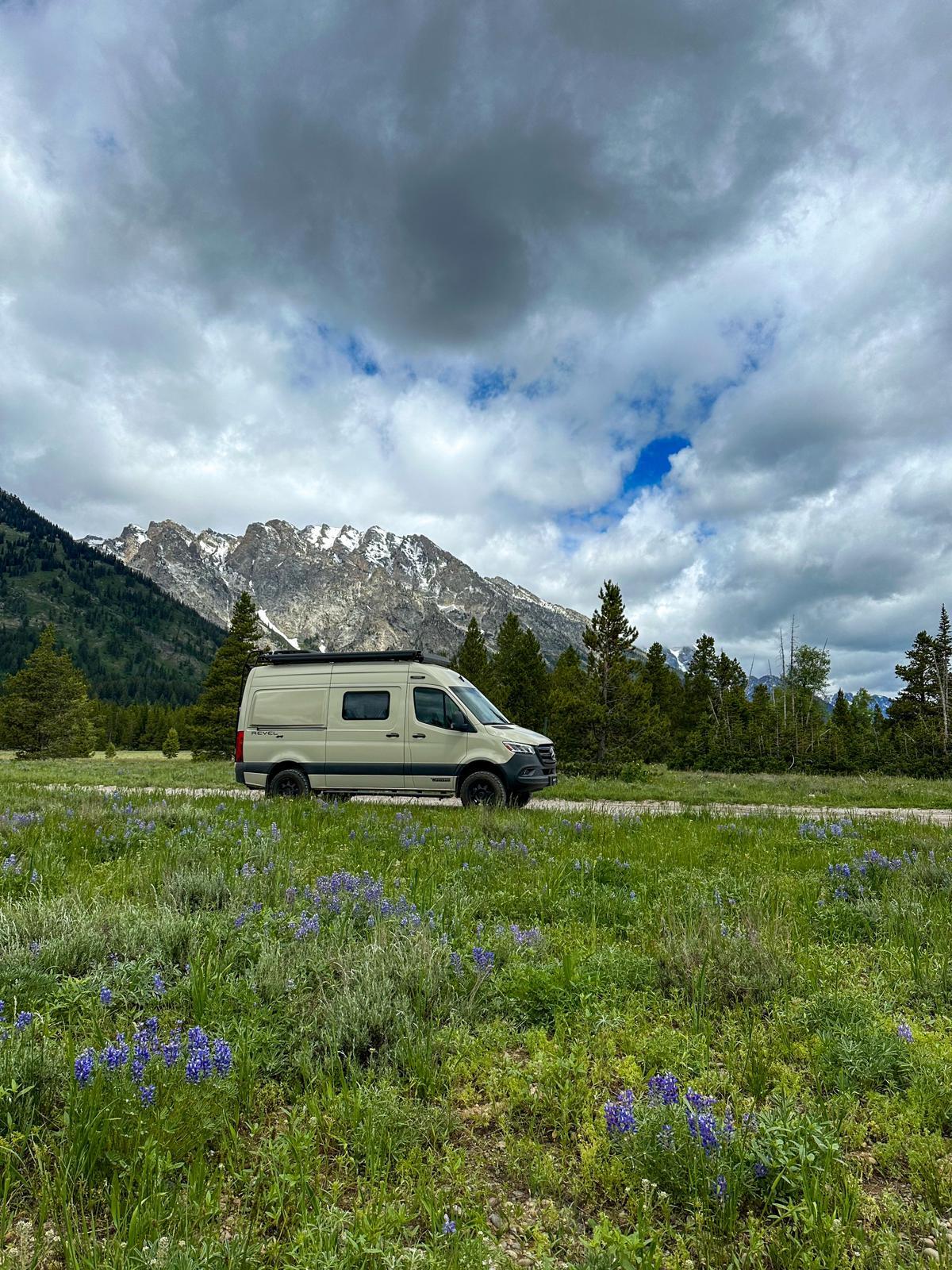 2024 Winnebago REVEL 44E in belgrade MT